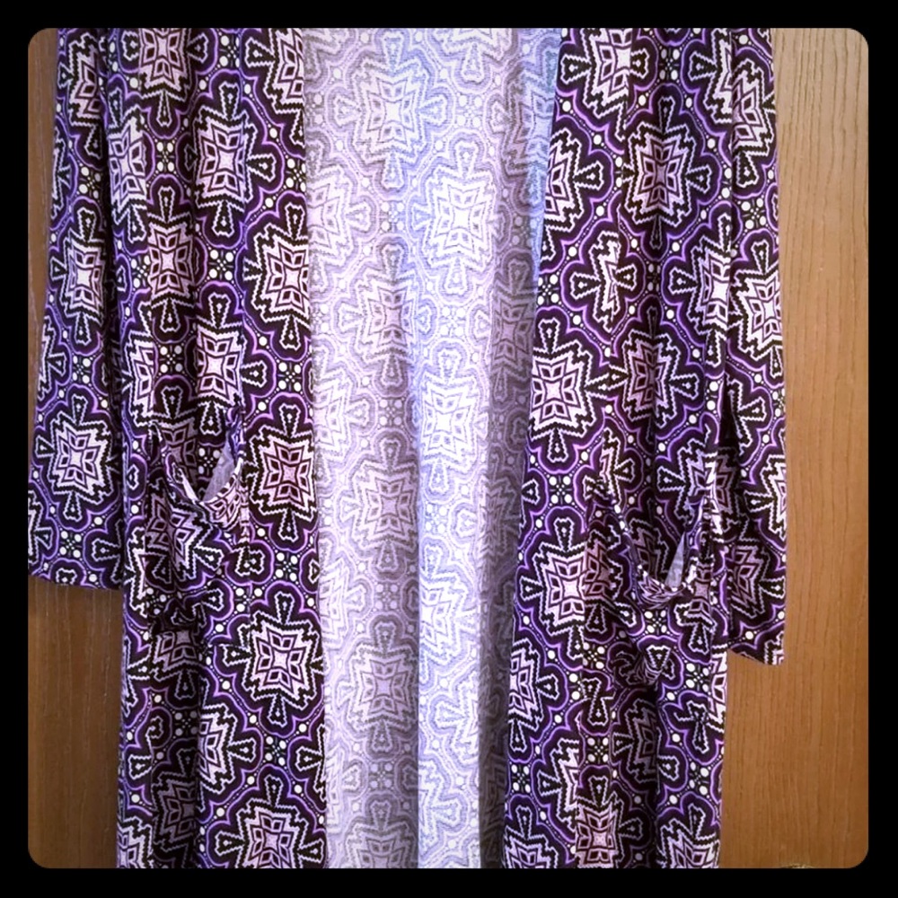 Medium Lularoe Sarah
